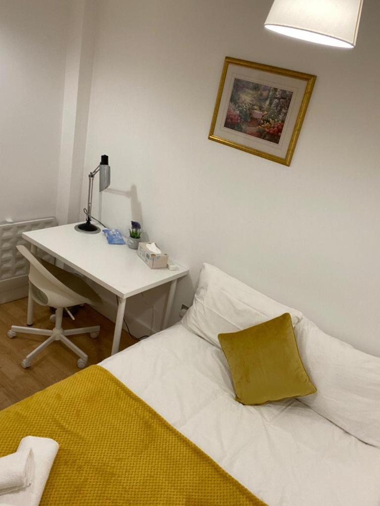Cosy Private Rooms Near Euston Station, Central ロンドン エクステリア 写真